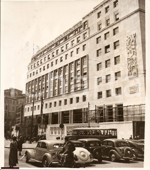 1937 MILANO Scoprimento facciata PALAZZO DEL TORO 1937 MILANO Scoprimento facciata PALAZZO DEL TORO